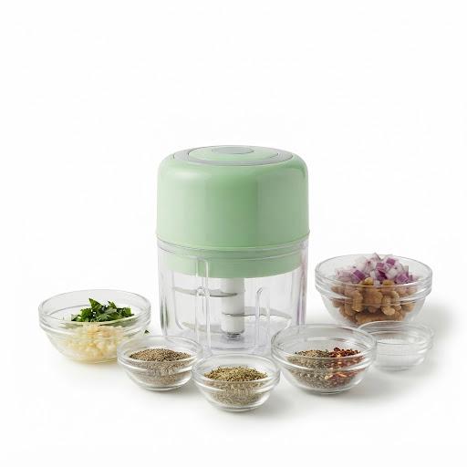Wireless Garlic Chopper and Mini Food Processor, Electric Portable Garlic Mincer for Onion, Meat, Chilli, Pink
